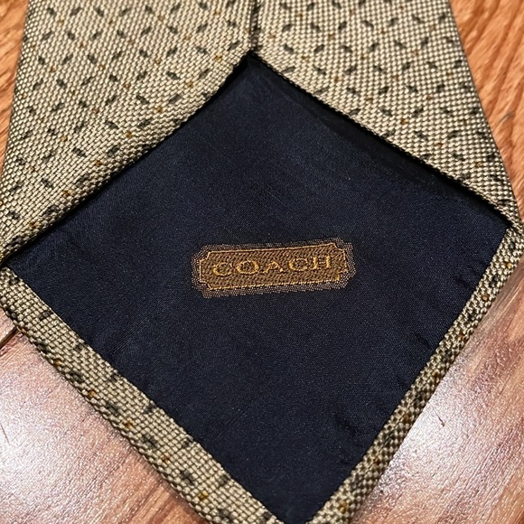 Coach Men's Silk Tie - Picture 2 of 3